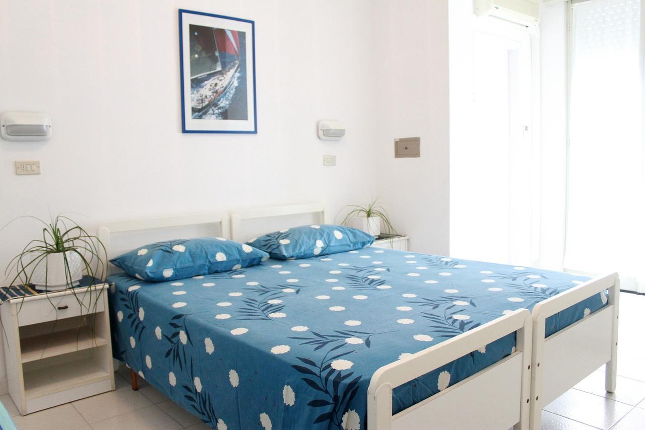 Residence Bluadria San Mauro Mare Екстер'єр фото
